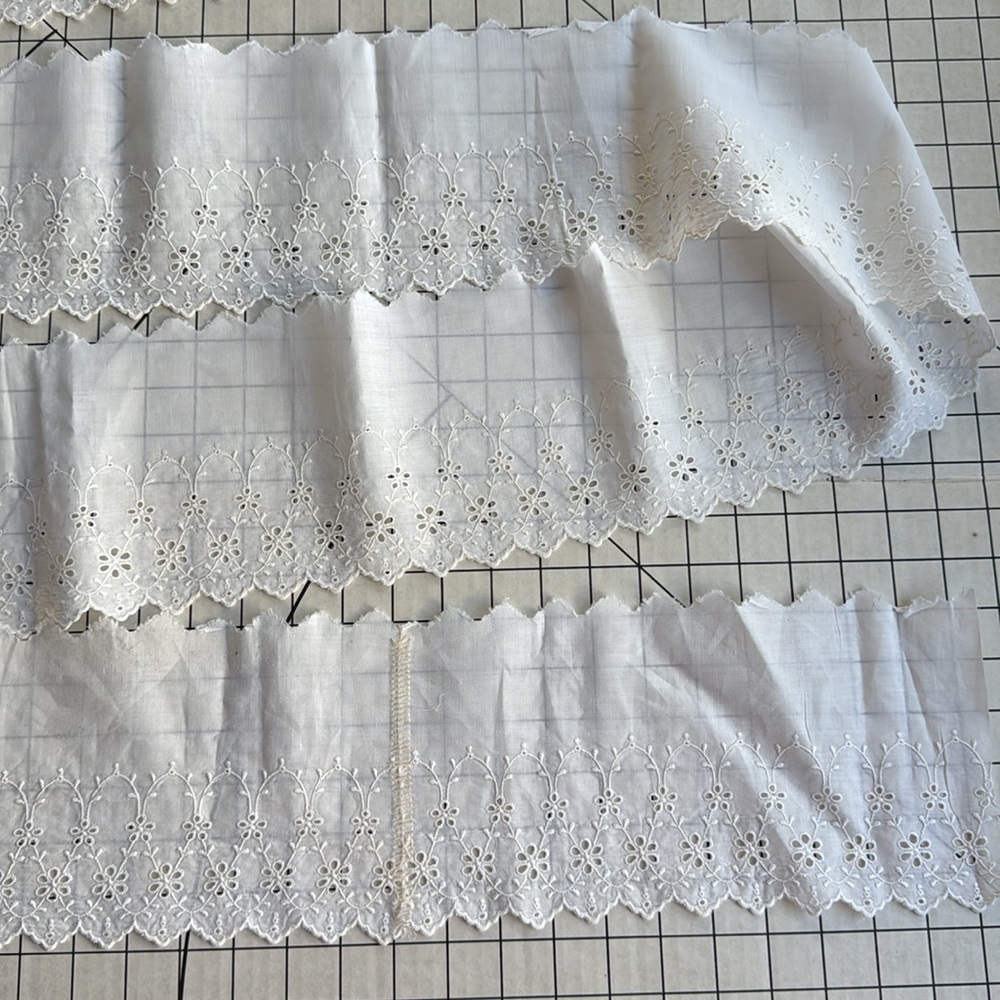 Vintage white eyelet lace trim, scalloped floral embroidery, 5.5 yards, 6" wide